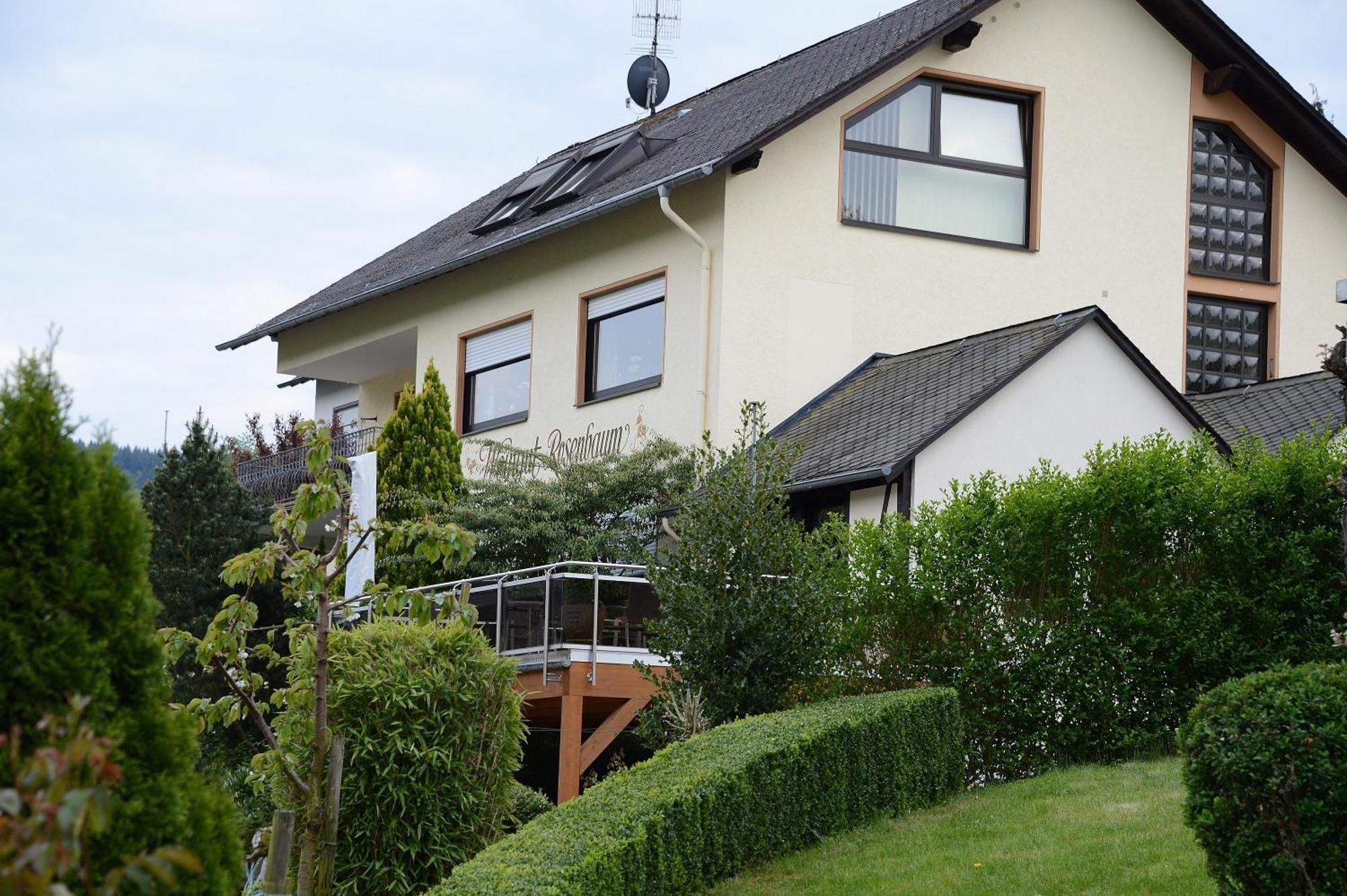 Weingut Rosenbaum Apartment Briedel Ruang foto